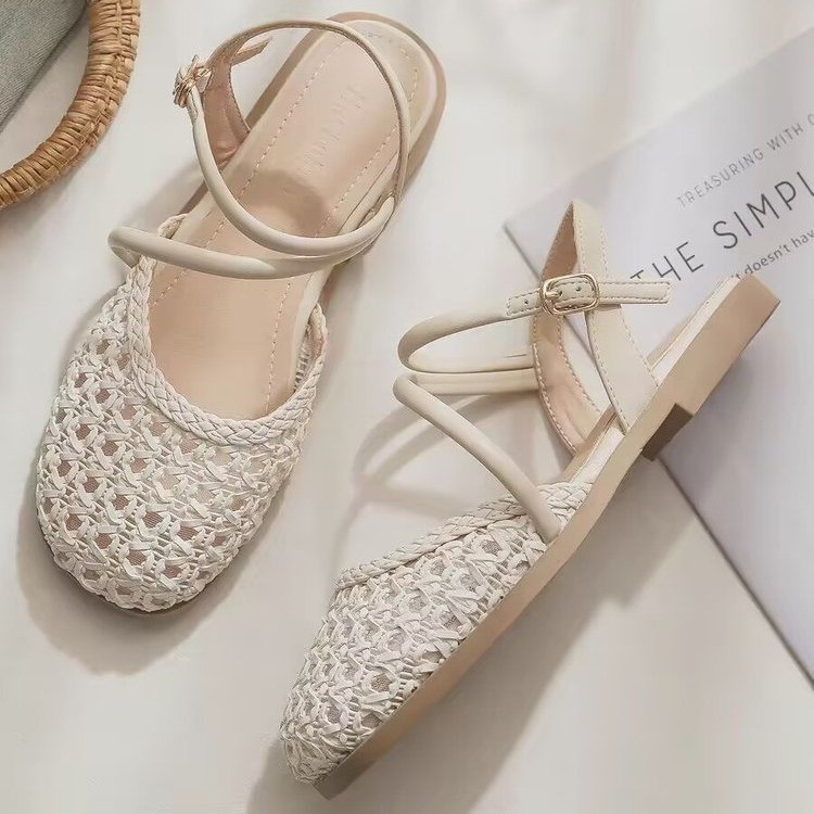French-style Closed-toe Sandal - огляд і ціна Sandals