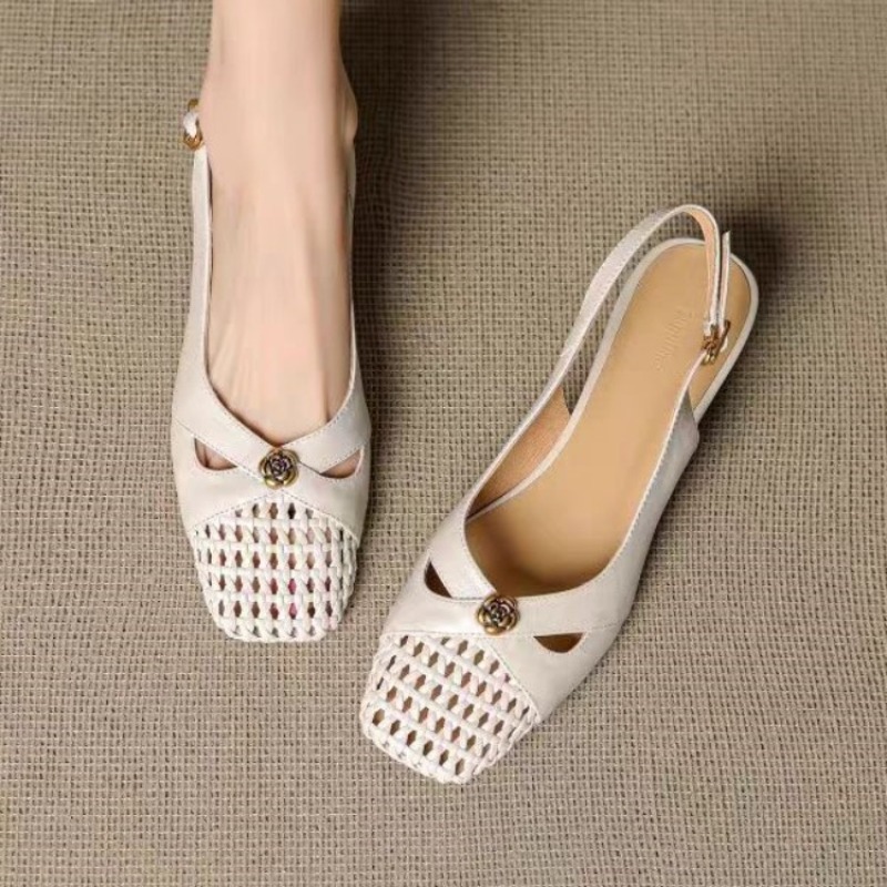 Women's French-style closed-to - огляд і ціна Women'S Shoes